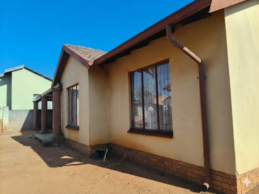 3 Bedroom Property for Sale in Tlhabane West North West